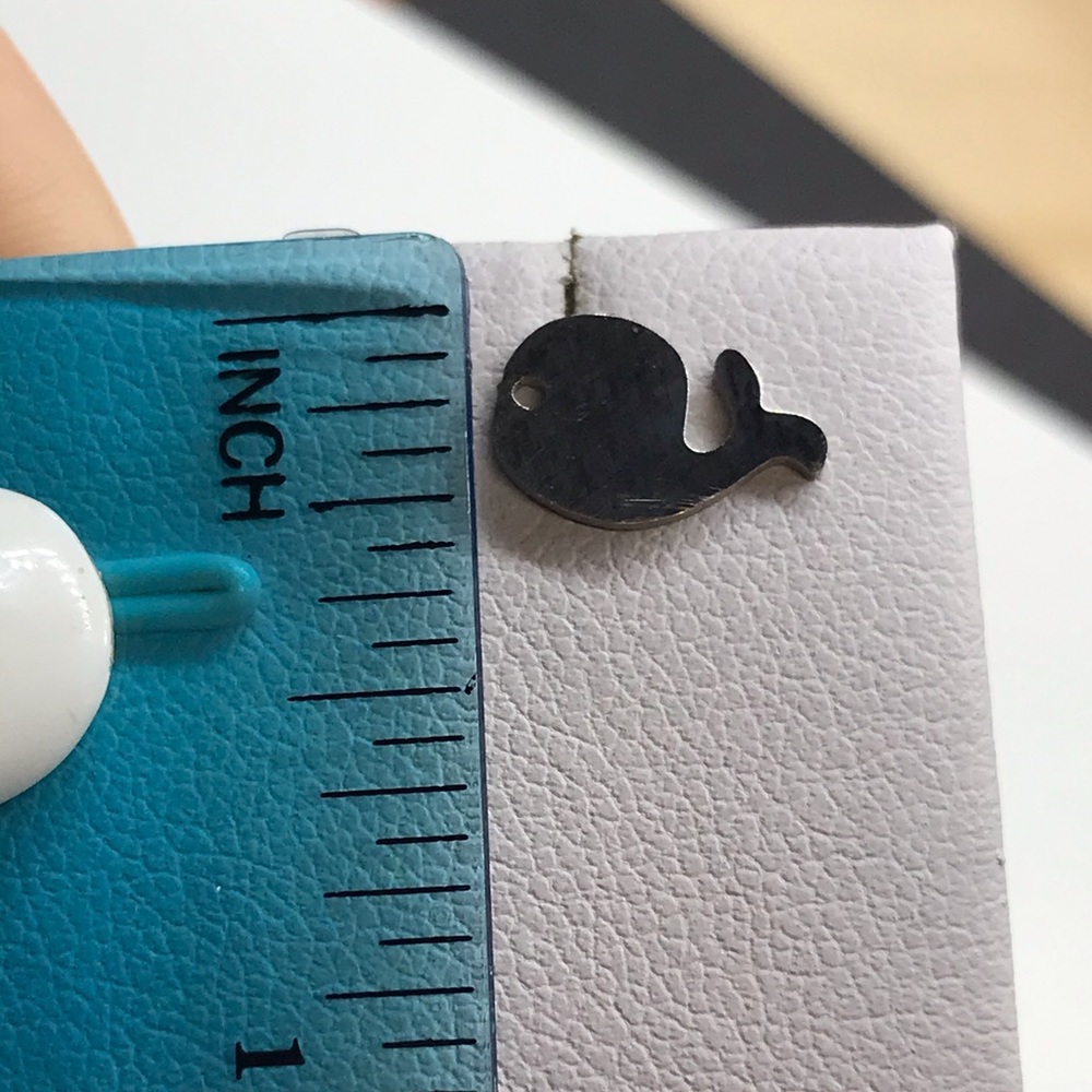 Stainless Steel Whales 🐳 Stud Earrings - Picture 5 of 5